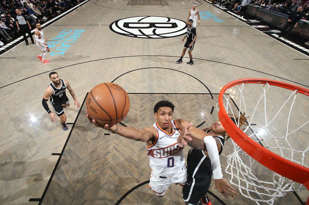 的明星经过 的明星经过