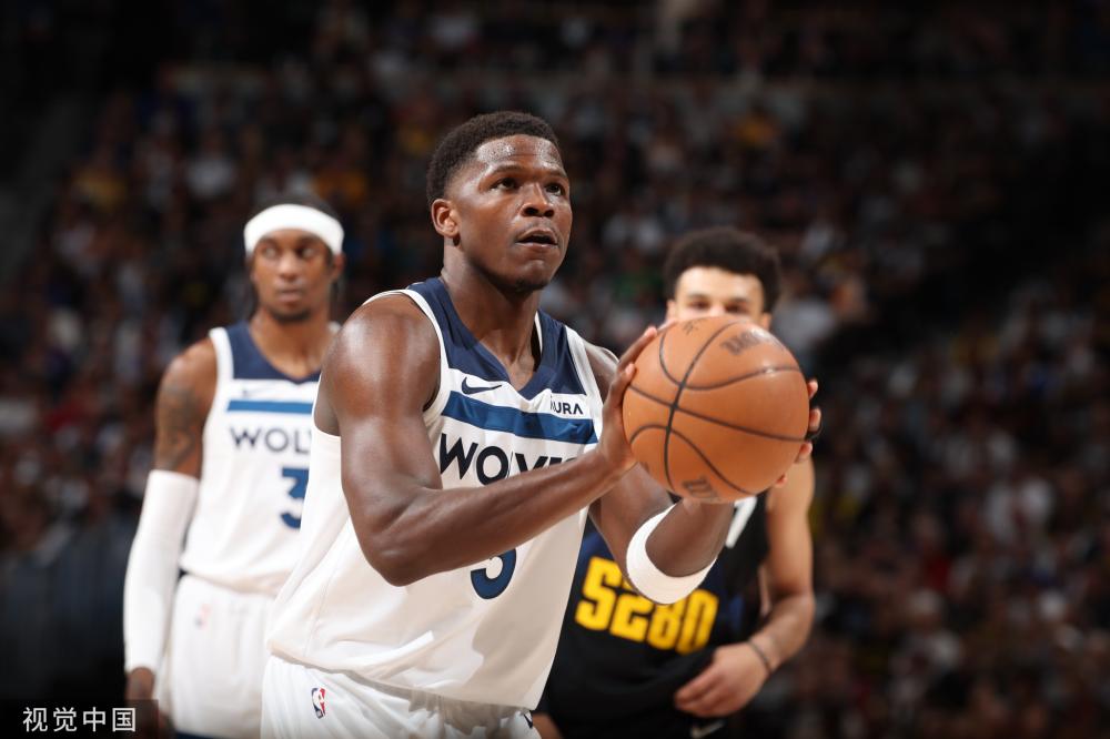 界关注的焦 界关注的焦